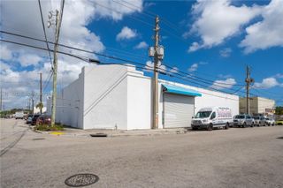 2585 NW 21st Ter, Miami, FL 33142