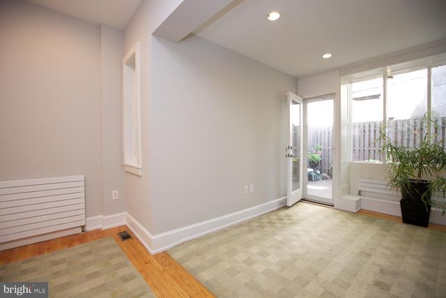 421 S 20TH ST, Philadelphia, PA 19146