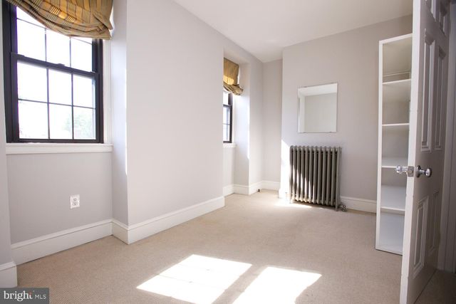 421 S 20TH ST, Philadelphia, PA 19146