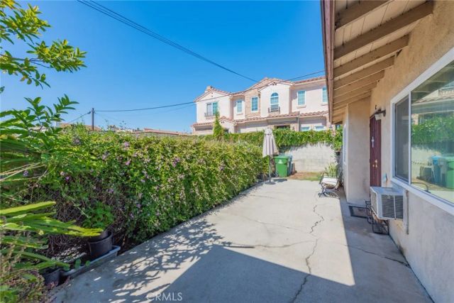 745 S Chapel Ave, Alhambra, CA 91801