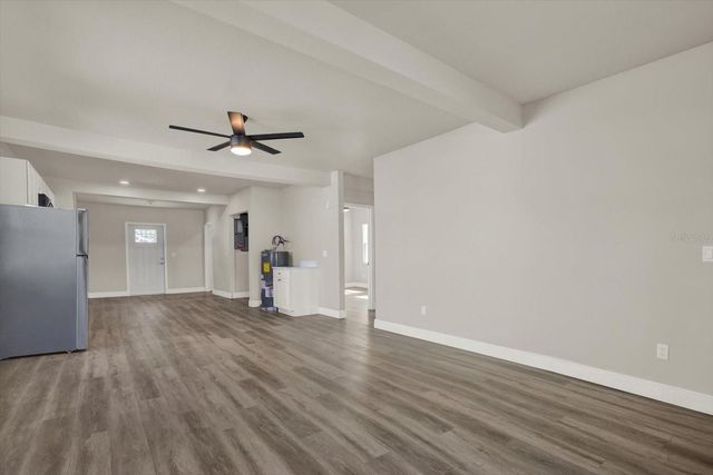 1621 7TH AVENUE N, St Petersburg, FL 33713