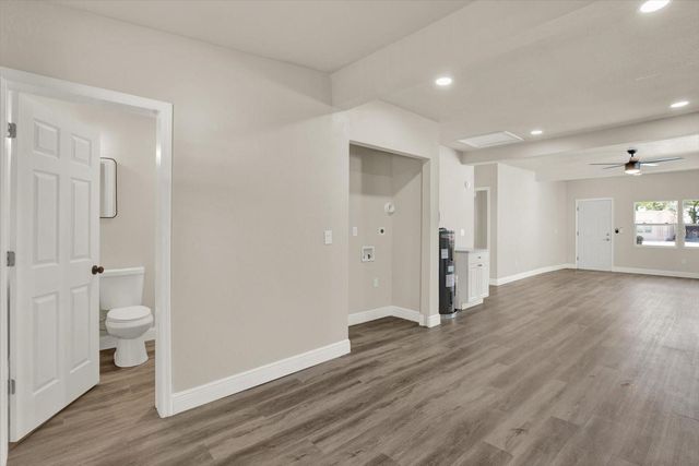 1621 7TH AVENUE N, St Petersburg, FL 33713