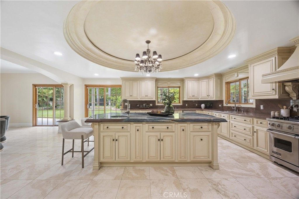 Image 20 of property listing at 341 N June, Los Angeles, CA 90004