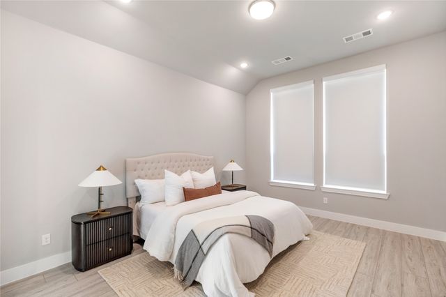 937 Rosebay Drive, Justin, TX 76247