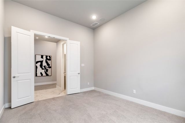 937 Rosebay Drive, Justin, TX 76247