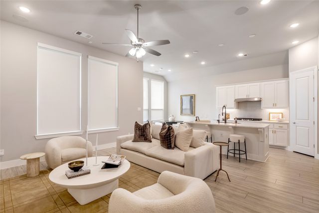 937 Rosebay Drive, Justin, TX 76247