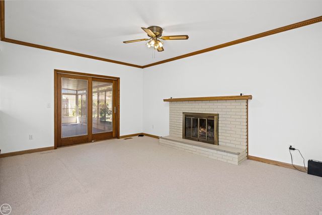 14833 Westpoint Drive, Sterling Heights, MI 48313