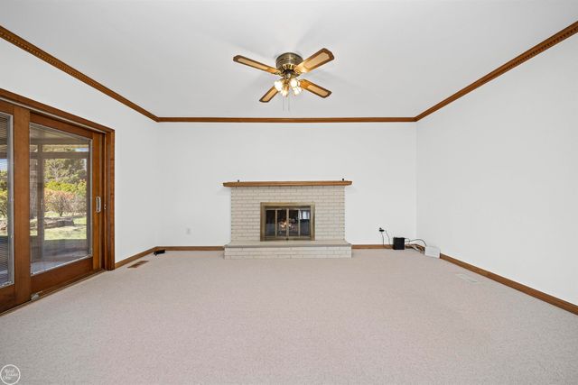 14833 Westpoint Drive, Sterling Heights, MI 48313
