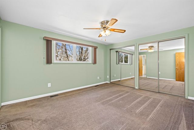 14833 Westpoint Drive, Sterling Heights, MI 48313