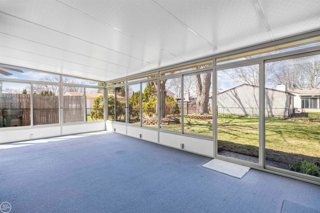 14833 Westpoint Drive, Sterling Heights, MI 48313