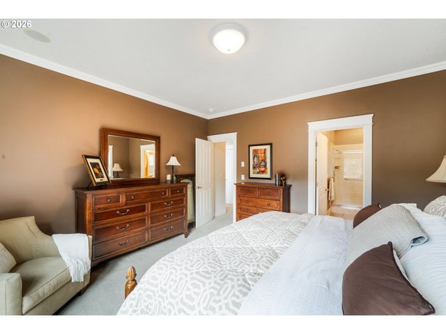2940 SUMMIT TERRACE Dr, Eugene, OR 97405