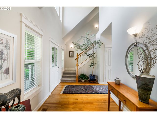 2940 SUMMIT TERRACE Dr, Eugene, OR 97405