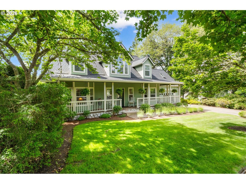 2940 SUMMIT TERRACE Dr, Eugene, OR 97405