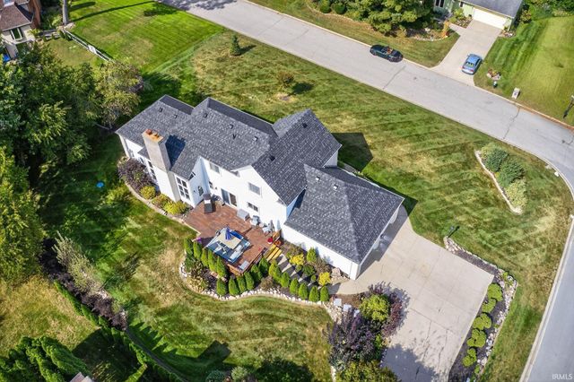 17280 Barryknoll Way, Granger, IN 46530