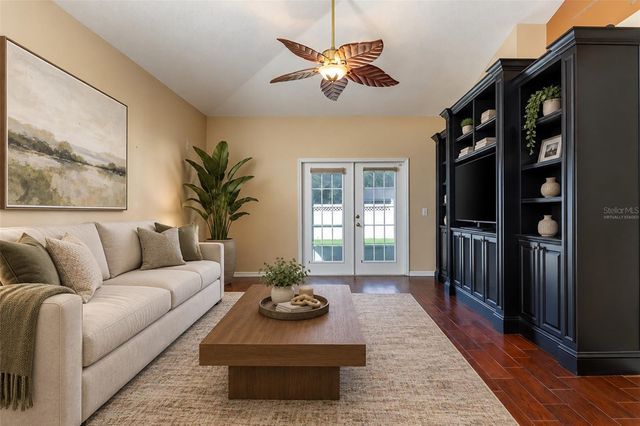 2410 SIWARD AVENUE, Orlando, FL 32828