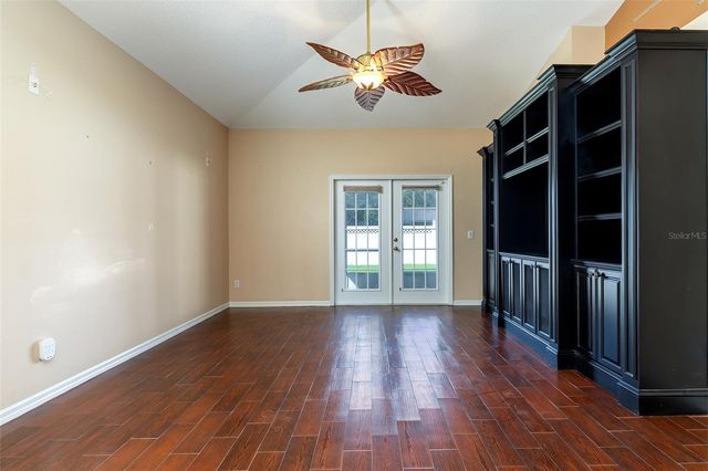 2410 SIWARD AVENUE, Orlando, FL 32828