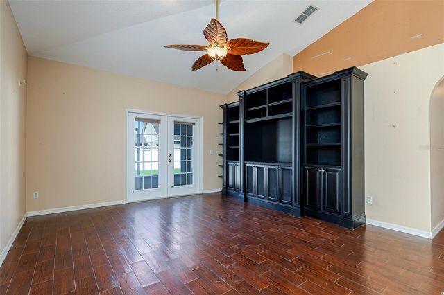 2410 SIWARD AVENUE, Orlando, FL 32828