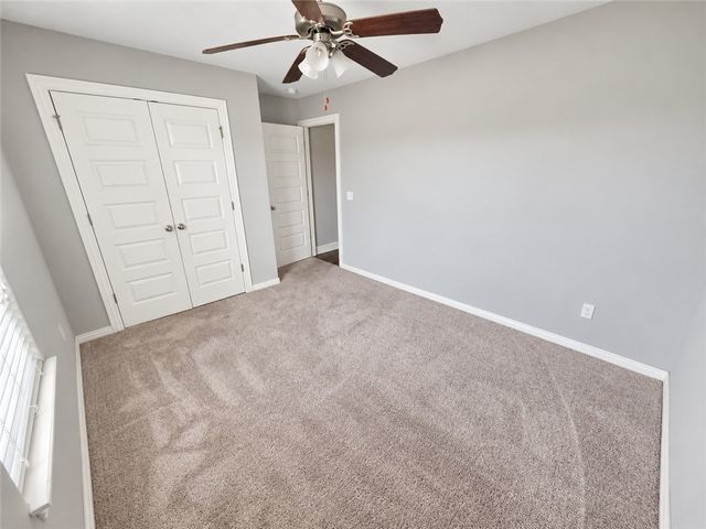 456 La Riata Street, Farmington, AR 72730