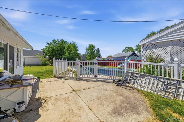 7416 Greenview Road, Niagara, NY 14304
