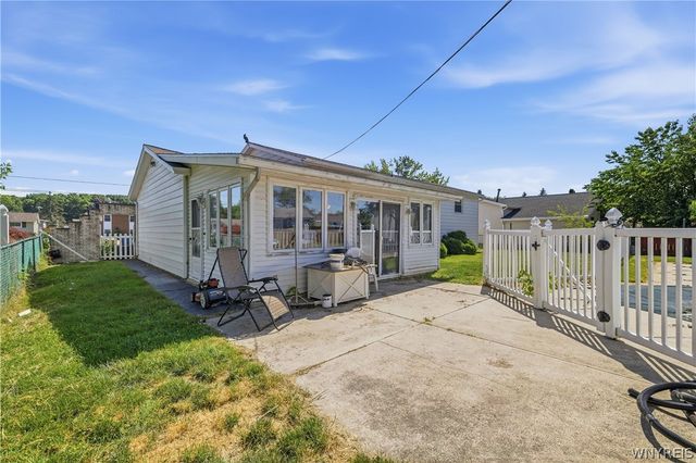 7416 Greenview Road, Niagara, NY 14304