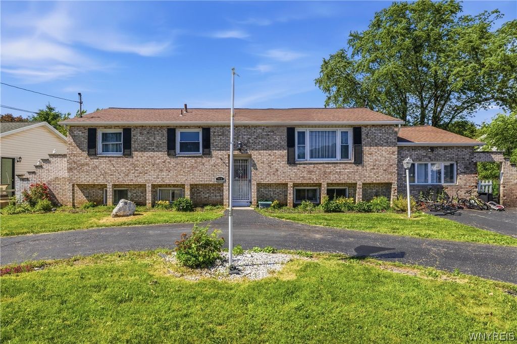 7416 Greenview Road, Niagara, NY 14304