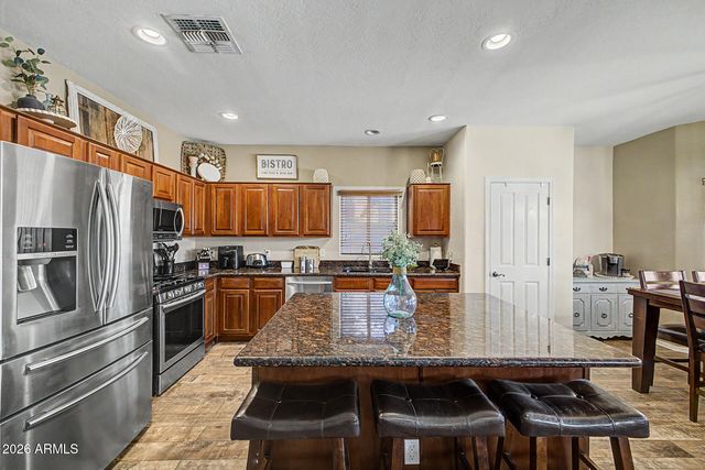 893 W TORREY PINES Boulevard, Casa Grande, AZ 85122