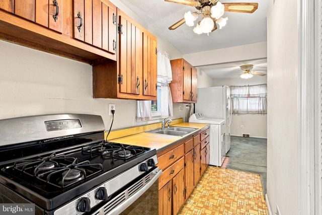 179 COLBURN DR, Manassas Park, VA 20111