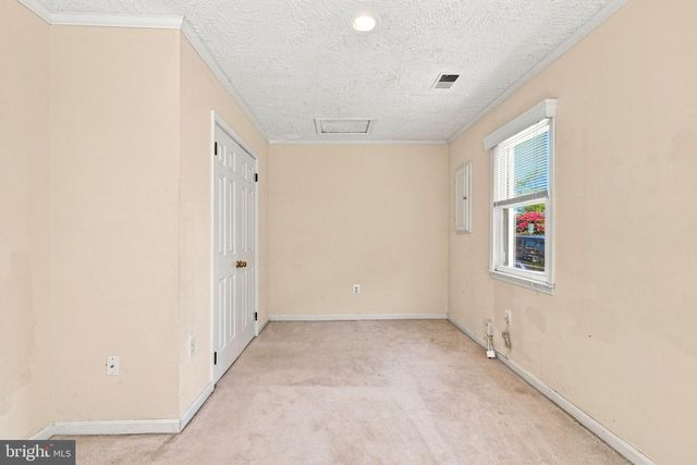 179 COLBURN DR, Manassas Park, VA 20111