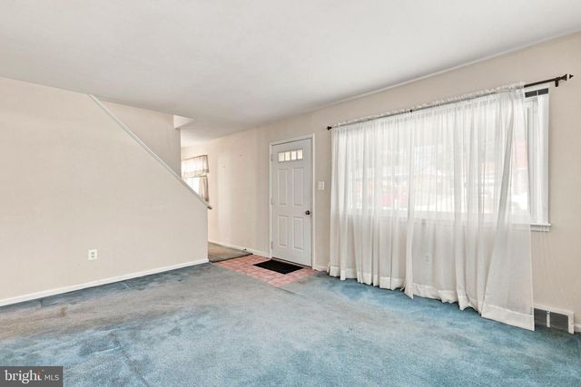 179 COLBURN DR, Manassas Park, VA 20111
