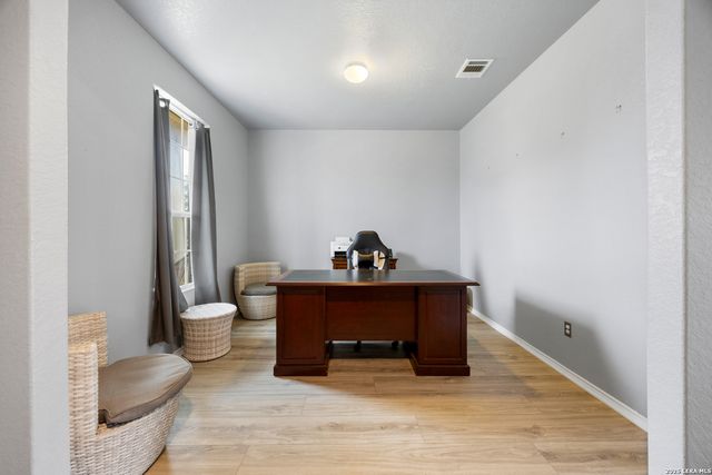 7418 DERBY VIS, Selma, TX 78154