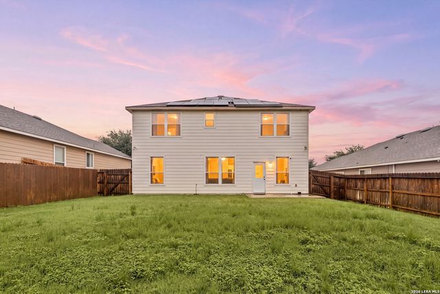 7418 DERBY VIS, Selma, TX 78154