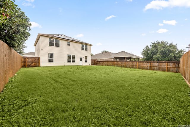 7418 DERBY VIS, Selma, TX 78154