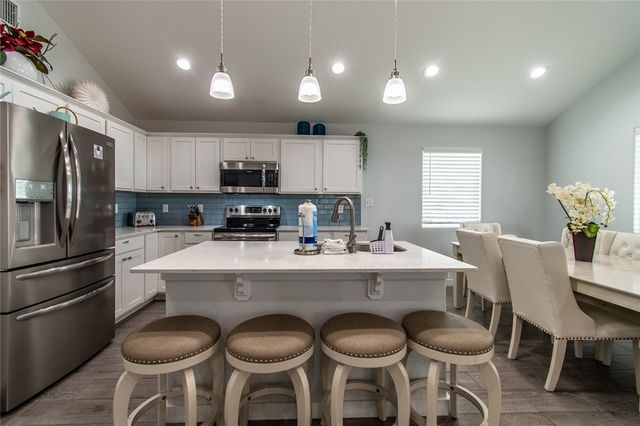 172 Paradise Pointe Dr, Port Aransas, TX 78373