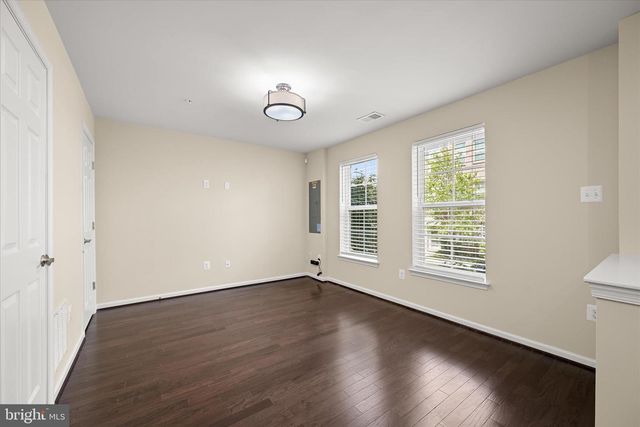 7204 BARRBERRY LN, Beltsville, MD 20705