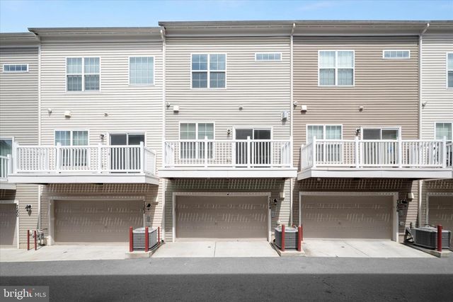 7204 BARRBERRY LN, Beltsville, MD 20705