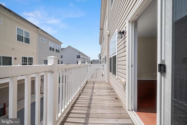 7204 BARRBERRY LN, Beltsville, MD 20705