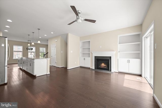 7204 BARRBERRY LN, Beltsville, MD 20705