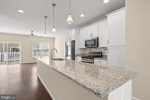 7204 BARRBERRY LN, Beltsville, MD 20705