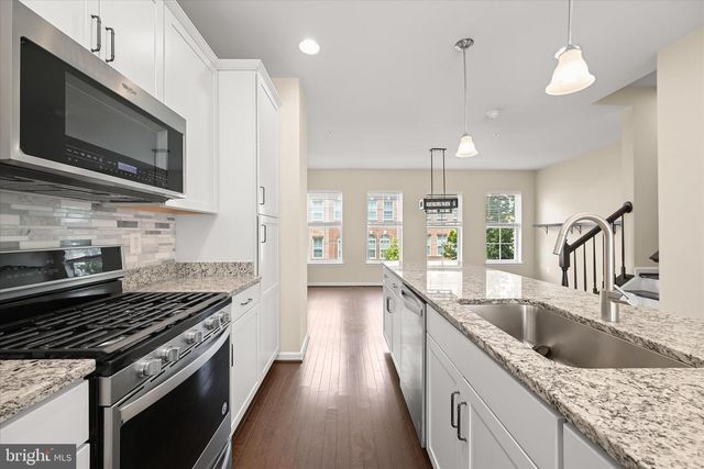7204 BARRBERRY LN, Beltsville, MD 20705