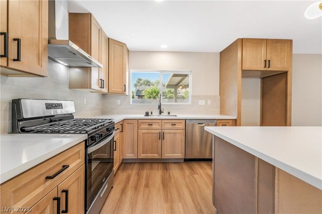 3147 Viewcrest Avenue, Henderson, NV 89014