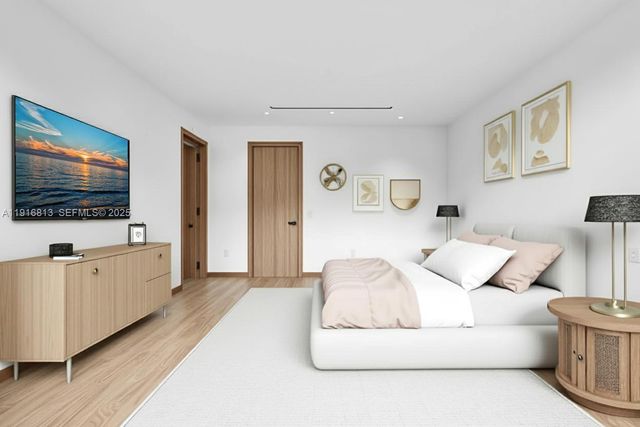 2175 SW 25th St, Miami, FL 33133