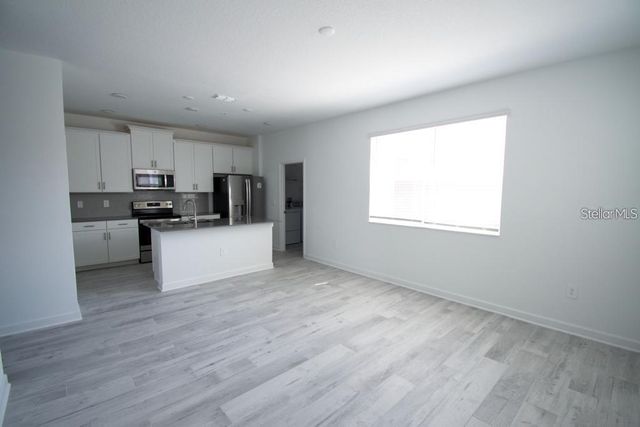 11257 LISTENING DRIVE, Orlando, FL 32832