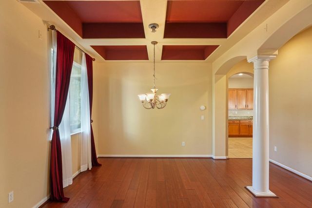 1155 Windjammer Dr, Stockton, CA 95209