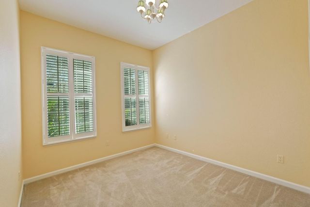 1155 Windjammer Dr, Stockton, CA 95209