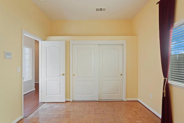 1155 Windjammer Dr, Stockton, CA 95209