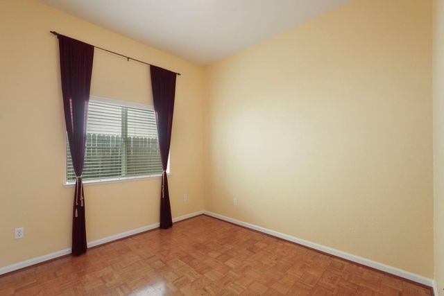 1155 Windjammer Dr, Stockton, CA 95209