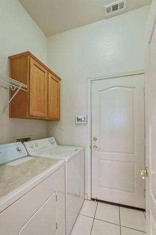 1155 Windjammer Dr, Stockton, CA 95209