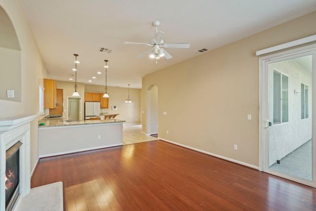 1155 Windjammer Dr, Stockton, CA 95209
