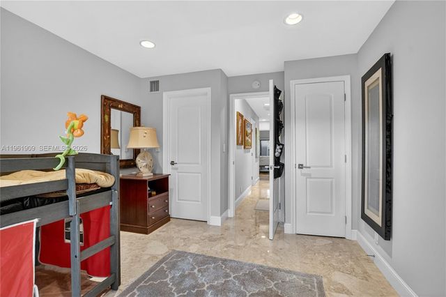 1400 NW 9th Avenue A2, Boca Raton, FL 33486