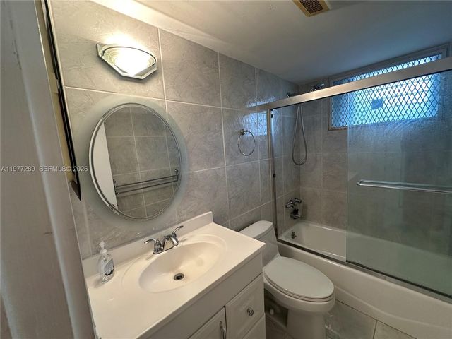 777 SE 2nd Ave 109, Deerfield Beach, FL 33441